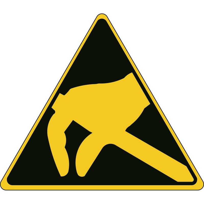 PIC_327-TRI_025-B-7541