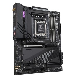 B650 AORUS PRO AX